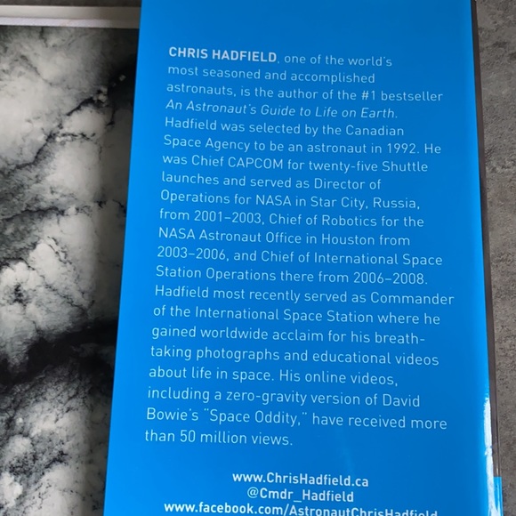 Chris Hadfield You Are Here Photo Essay Book - Picture 4 of 7